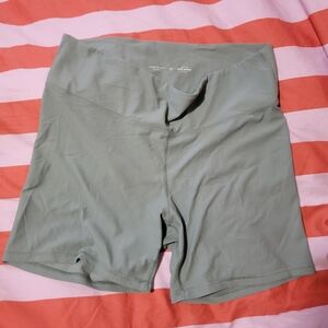 BUNDLE OF 4 - old navy 2x biker shorts